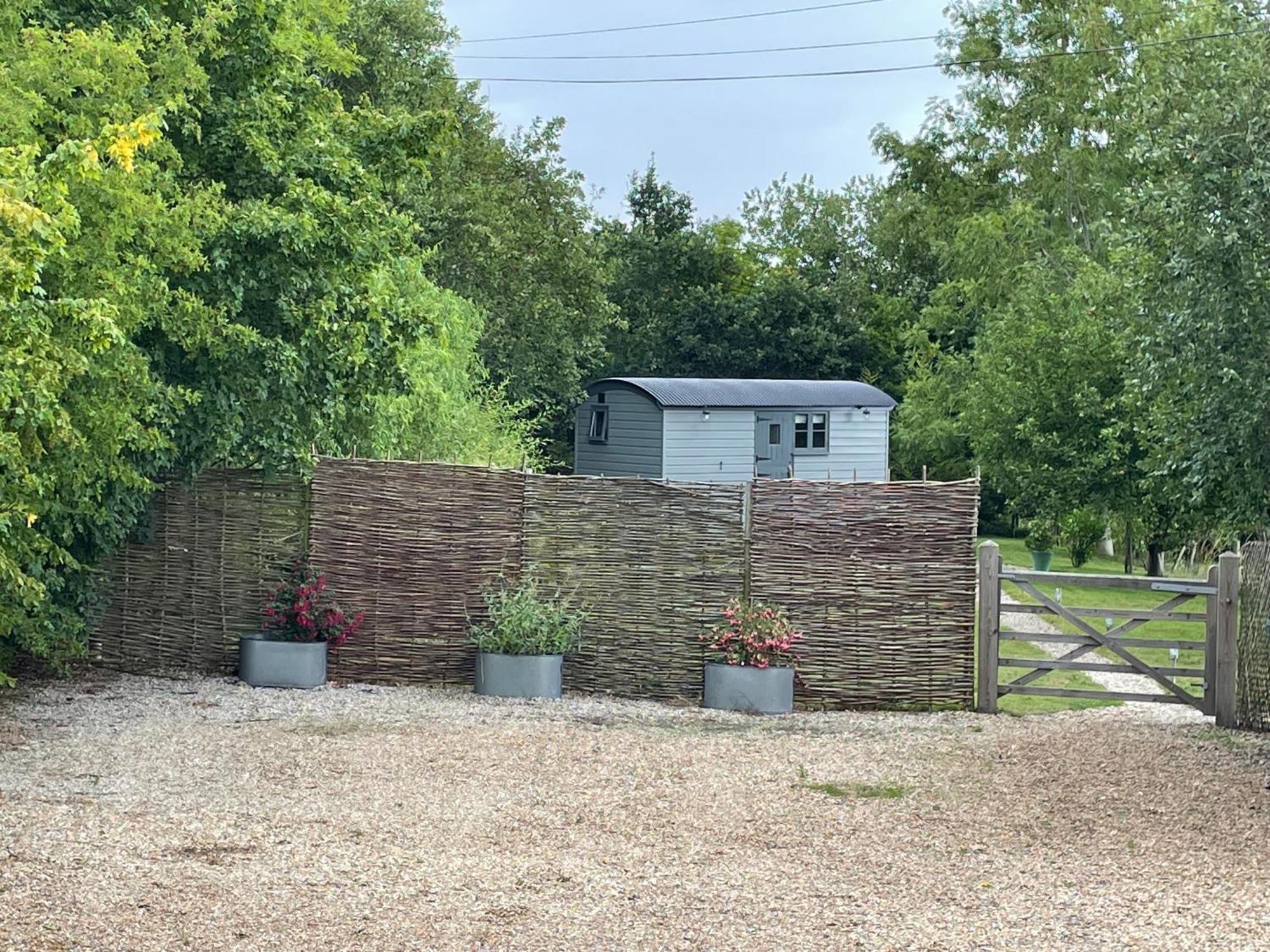 Greatwood Shepherds Hut * Battle